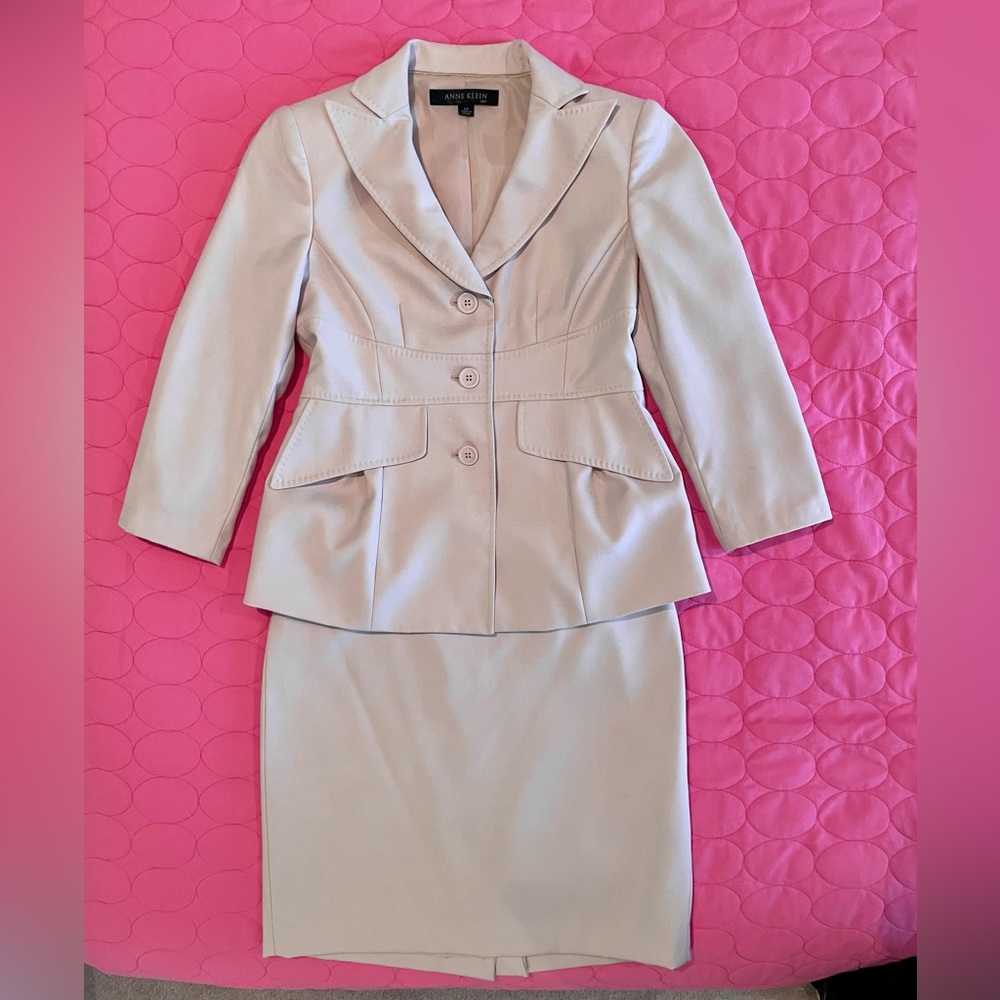 Anne Klein Skirt Suit Set, size 2P